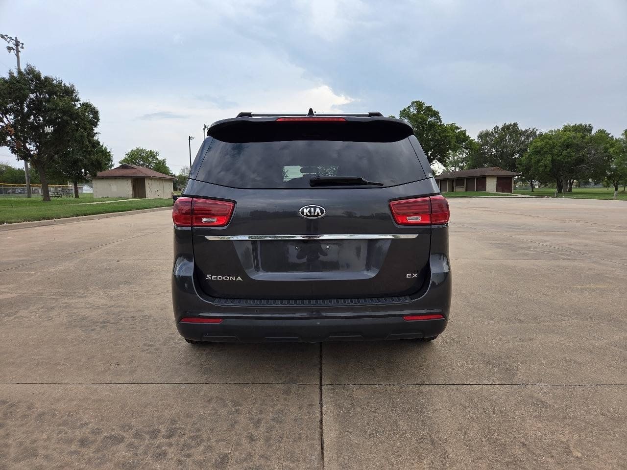 Used 2020 Kia Sedona EX FWD image 33