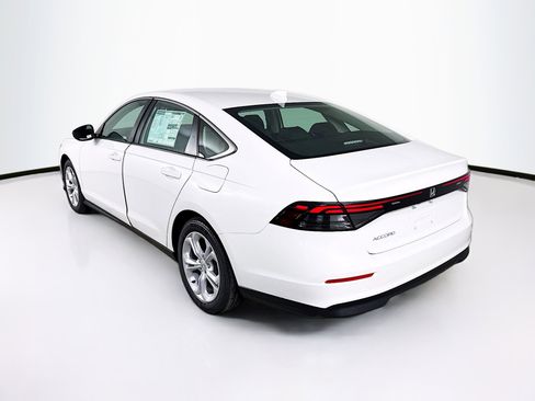New 2025 Honda Accord LX image 27