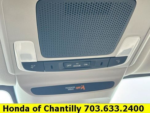 Certified 2024 Honda HR-V LX image 17