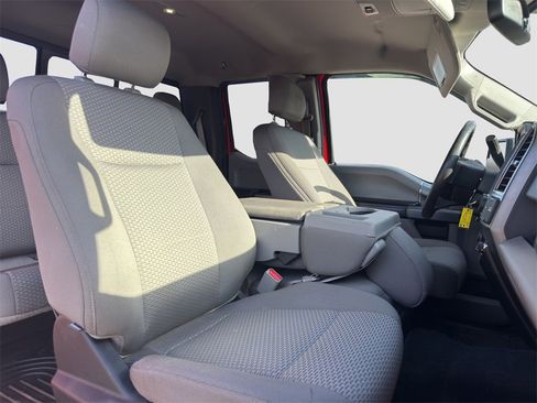 Used 2015 Ford F150 XLT w/ Equipment Group 302A Luxury image 23