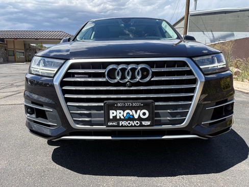 Used 2019 Audi Q7 3.0T Prestige AWD/4WD image 11