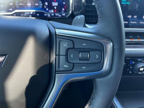 Used 2023 Chevrolet Silverado 1500 LTZ w/ LTZ Premium Package image 23