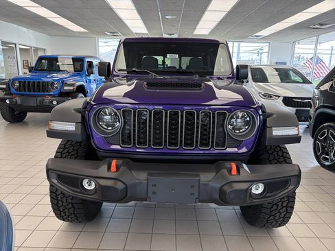 New 2026 Jeep Gladiator Mojave AWD/4WD image 3