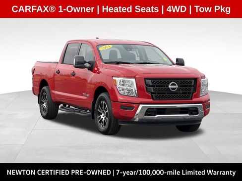 Used 2024 Nissan Titan SV w/ SV Convenience Package image 1