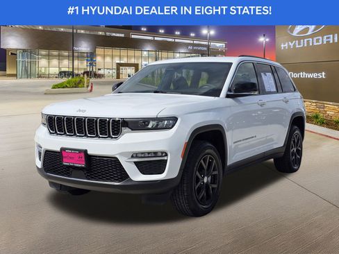 Used 2025 Jeep Grand Cherokee Limited image 2