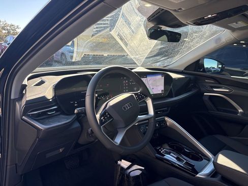 New 2025 Audi Q5 Premium Plus image 12