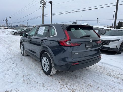 Used 2024 Honda CR-V LX image 3