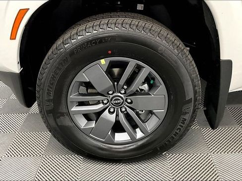 New 2026 Nissan Frontier SV w/ All-Weather Content Package AWD/4WD image 11