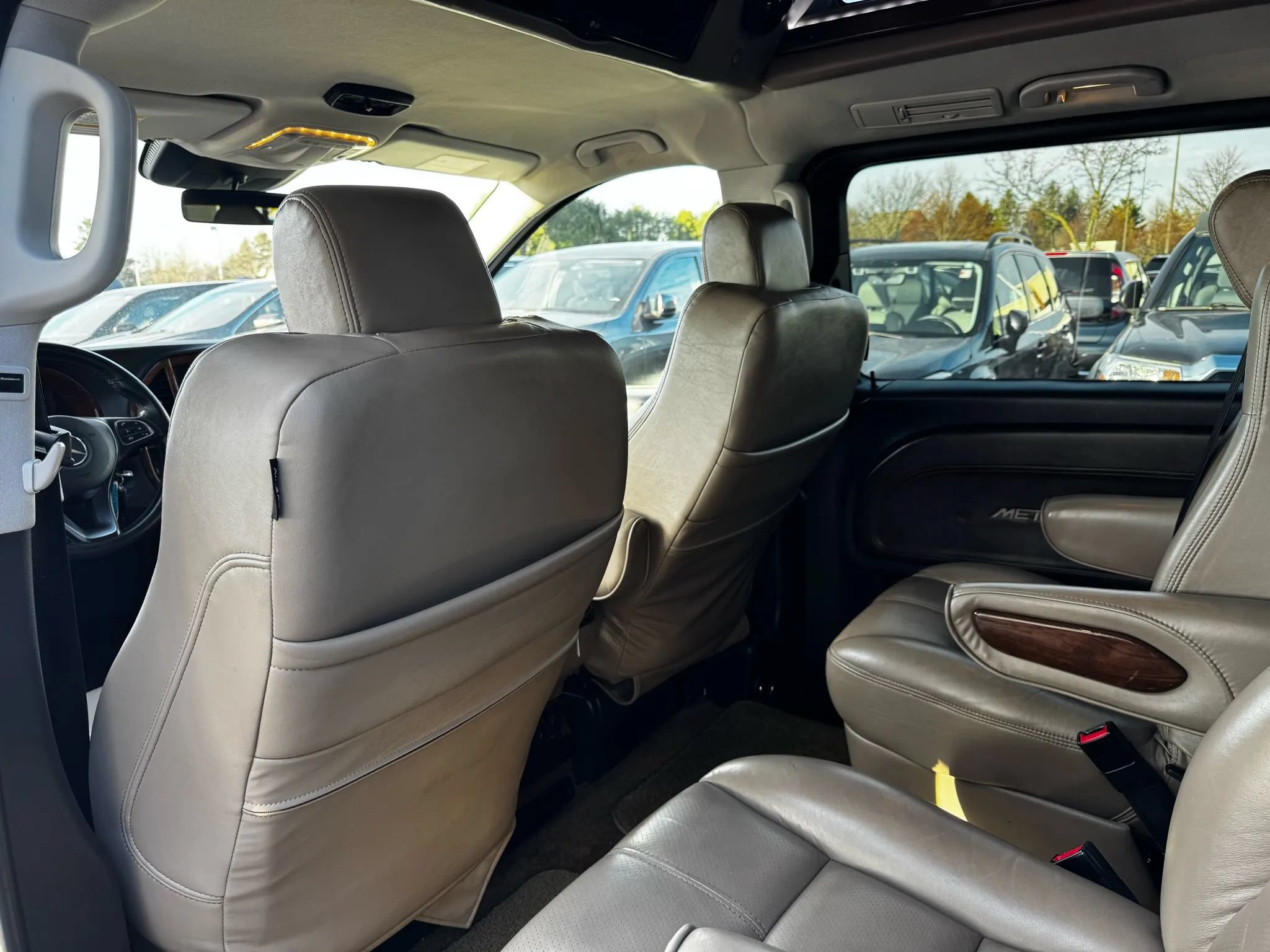 Used 2017 Mercedes-Benz Metris Passenger image 77