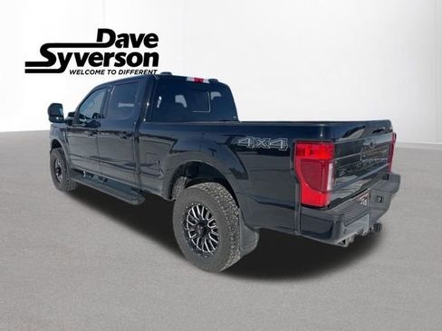 Certified 2022 Ford F250 Lariat w/ Black Appearance Package image 3