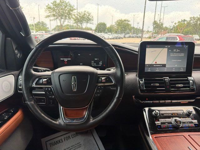 Used 2020 Lincoln Navigator L Reserve w/ Equipment Group 208A Reserve AWD/4WD image 29