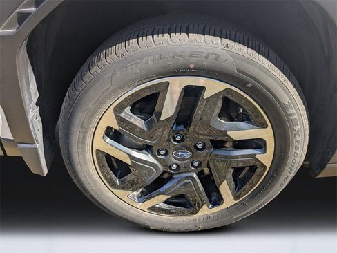 Certified 2025 Subaru Forester Limited w/ Popular Package #2 image 10