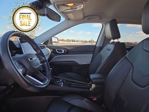 Used 2022 Jeep Compass Limited w/ Elite Group image 16