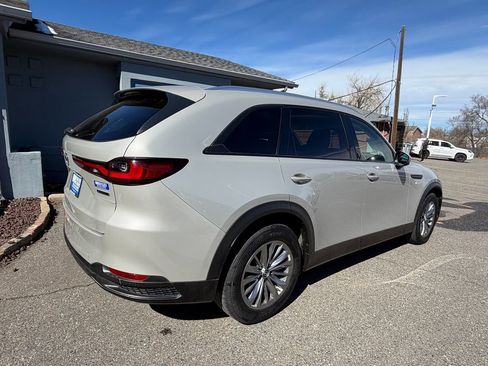 Used 2024 MAZDA CX-90 3.3 Turbo w/ Preferred Package image 5