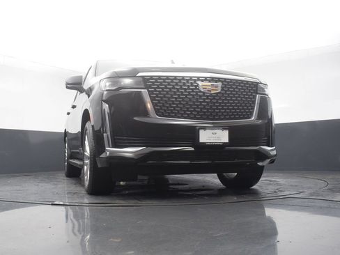 Certified 2024 Cadillac Escalade Premium Luxury w/ Performance Package AWD/4WD image 51