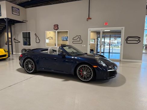 Used 2017 Porsche 911 Carrera S RWD image 85