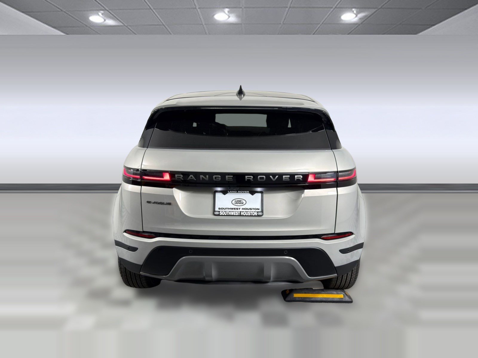 Used 2026 Land Rover Range Rover Evoque S AWD/4WD image 10