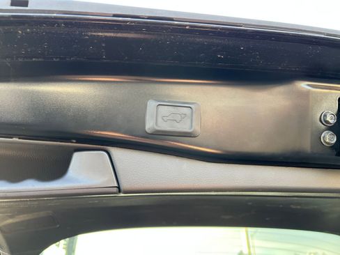 Used 2025 Toyota RAV4 XLE image 23