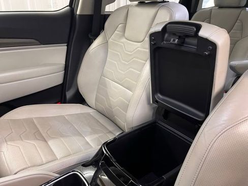 Used 2020 Kia Telluride SX w/ SX Prestige Package image 33