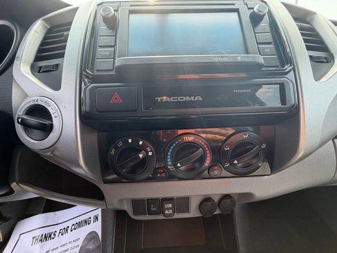 Used 2015 Toyota Tacoma 4x4 Double Cab w/ TRD Off-Road Package image 14