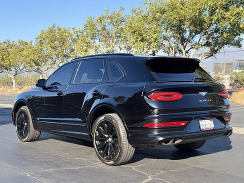Used 2021 Bentley Bentayga AWD/4WD image 5