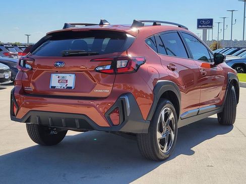 Certified 2025 Subaru Crosstrek 2.5i Limited w/ Crosstrek Mirror Package image 4