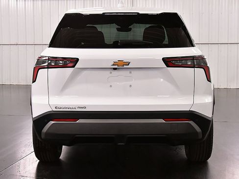 New 2026 Chevrolet Equinox LT AWD/4WD image 6