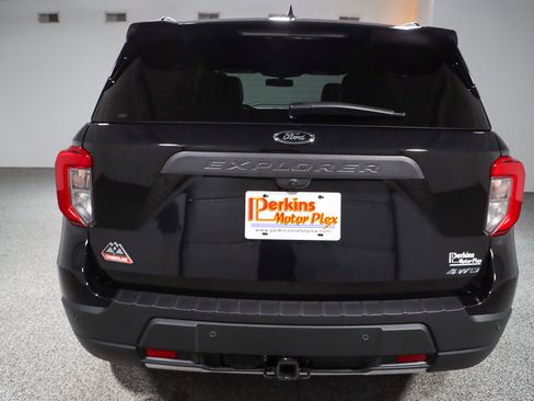 Used 2023 Ford Explorer Timberline w/ Timberline Technology Package AWD/4WD image 8