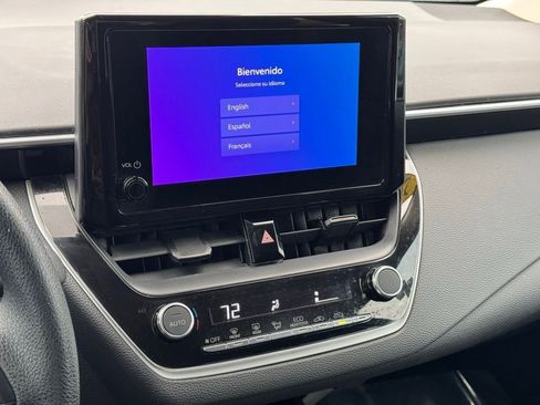 Used 2024 Toyota Corolla LE image 32