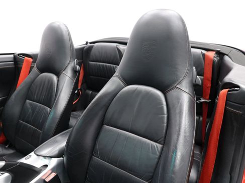 Used 2005 Porsche 911 Turbo image 18