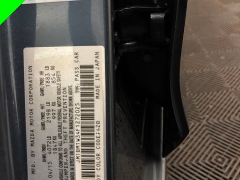 Used 2015 MAZDA MAZDA3 s Grand Touring w/ Technology Package FWD image 10