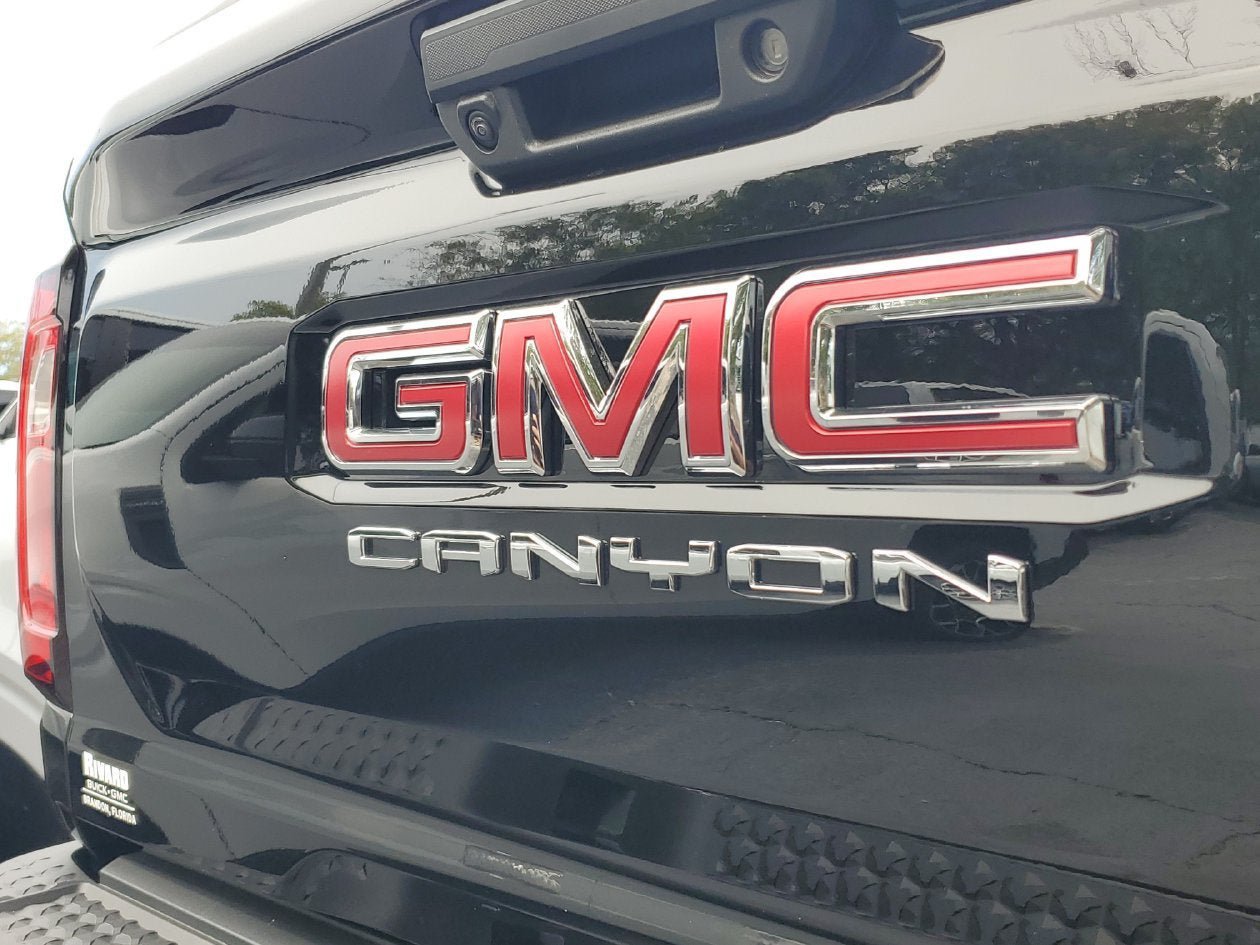 New 2026 GMC Canyon AT4 AWD/4WD image 7