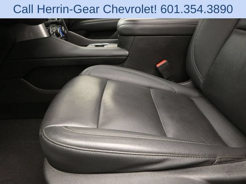 Used 2022 Chevrolet Tahoe Z71 w/ Off-Road Capability Package AWD/4WD image 13