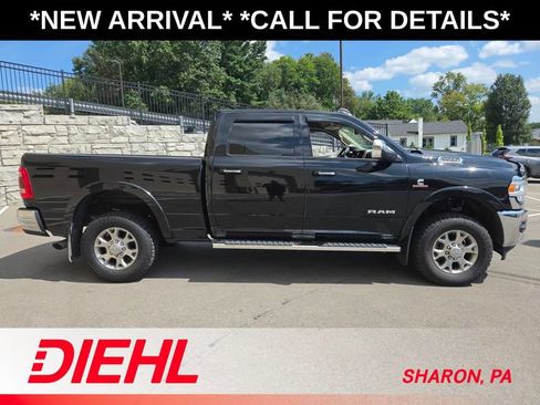 Used 2022 RAM 3500 Laramie w/ Snow Chief Group AWD/4WD image 8