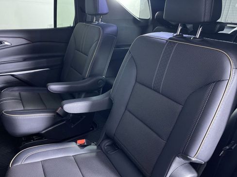 New 2026 Chevrolet Traverse High Country w/ LPO, Floor Liner Package AWD/4WD image 14