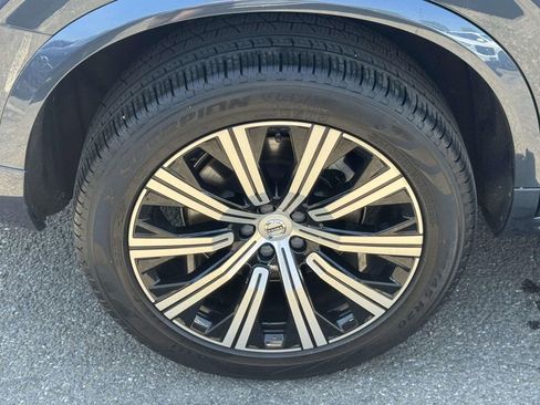 Used 2023 Volvo XC90 B6 Plus AWD/4WD image 7