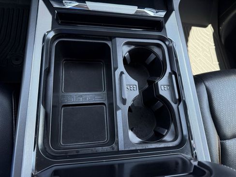 Used 2025 Ford F250 Lariat AWD/4WD image 38