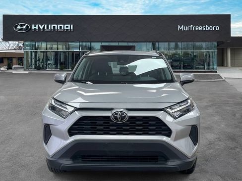Used 2024 Toyota RAV4 XLE AWD/4WD image 2