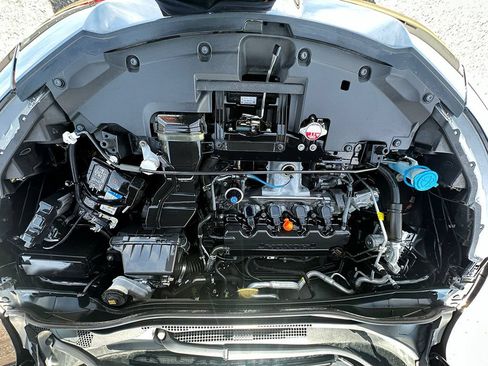Used 2020 Honda HR-V LX image 34