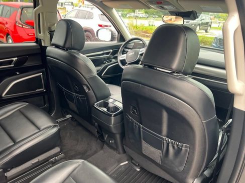 Certified 2024 Kia Telluride S w/ S Sunroof Package AWD/4WD image 15