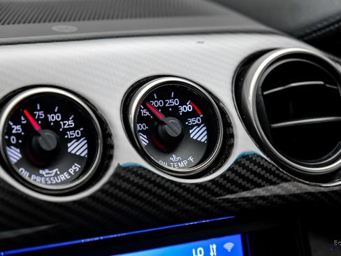 Used 2020 Ford Mustang Shelby GT500 w/ Carbon Fiber Track Pack image 66