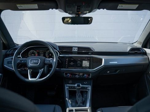 Certified 2025 Audi Q3 2.0T Premium Plus w/ Premium Plus Package image 20