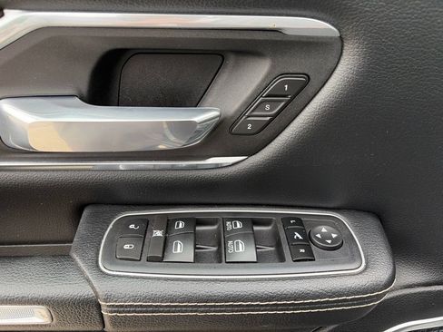 Used 2021 RAM 1500 Laramie AWD/4WD image 51