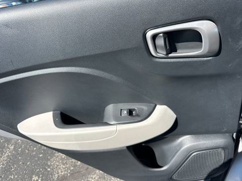 New 2026 Hyundai Venue SEL FWD image 15