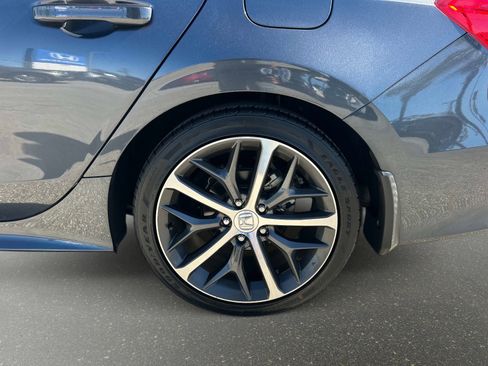 Used 2023 Honda Civic Touring image 10