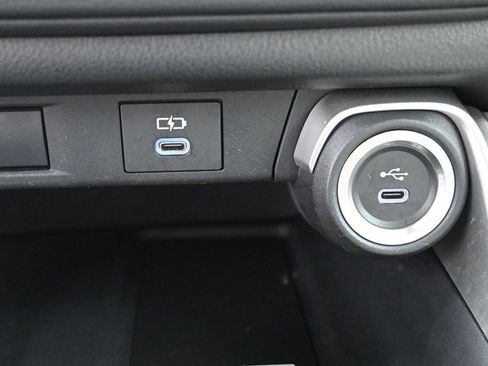 Certified 2024 Toyota Grand Highlander AWD image 22