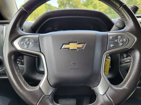 Used 2018 Chevrolet Silverado 1500 LT w/ All Star Edition AWD/4WD image 13