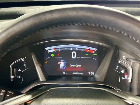 Used 2018 Honda CR-V Touring image 14