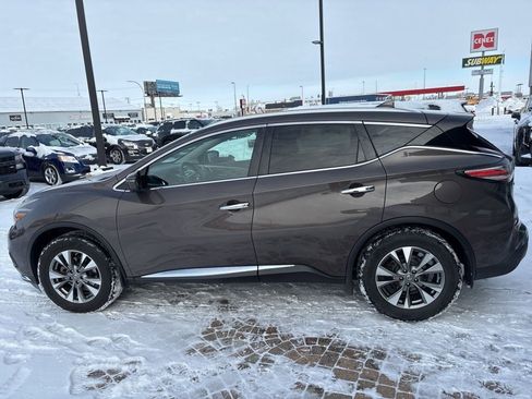 Used 2018 Nissan Murano SL w/ Moonroof Package image 8