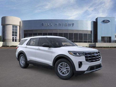 New 2026 Ford Explorer Active w/ Active Comfort Package image 1